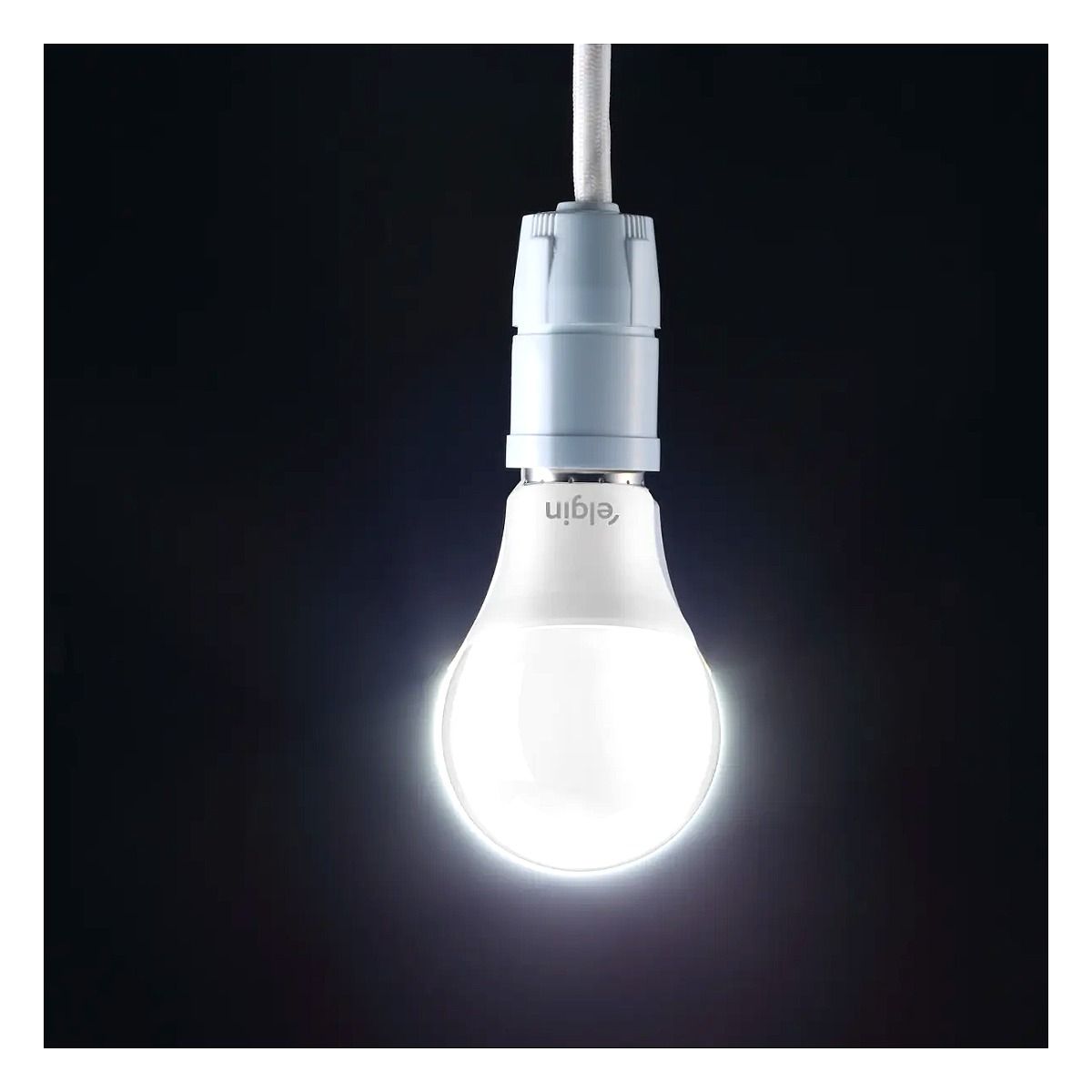 Lâmpada LED 9W Elgin A60 branca bivolt em detalhe para iluminação residencial na Led Maricá RJ.