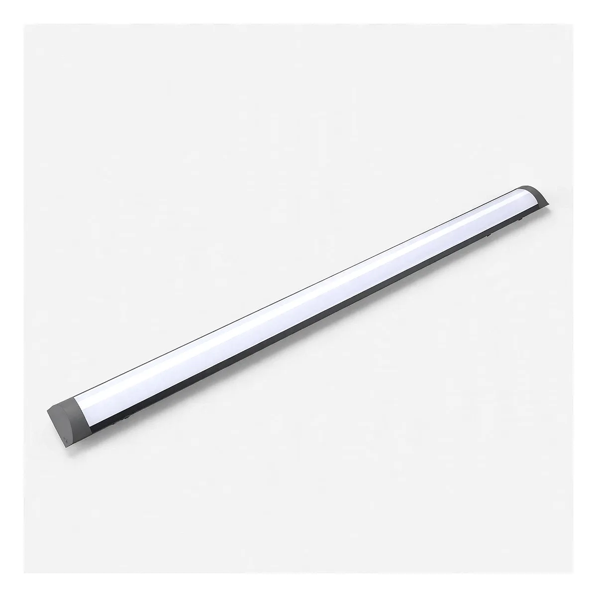 Calha Linear Elgin 150cm Preta de Sobrepor 45W - 6500K Calha linear Elgin 150cm preta de sobrepor 45W 6500K luz branca fria na Led Maricá RJ.