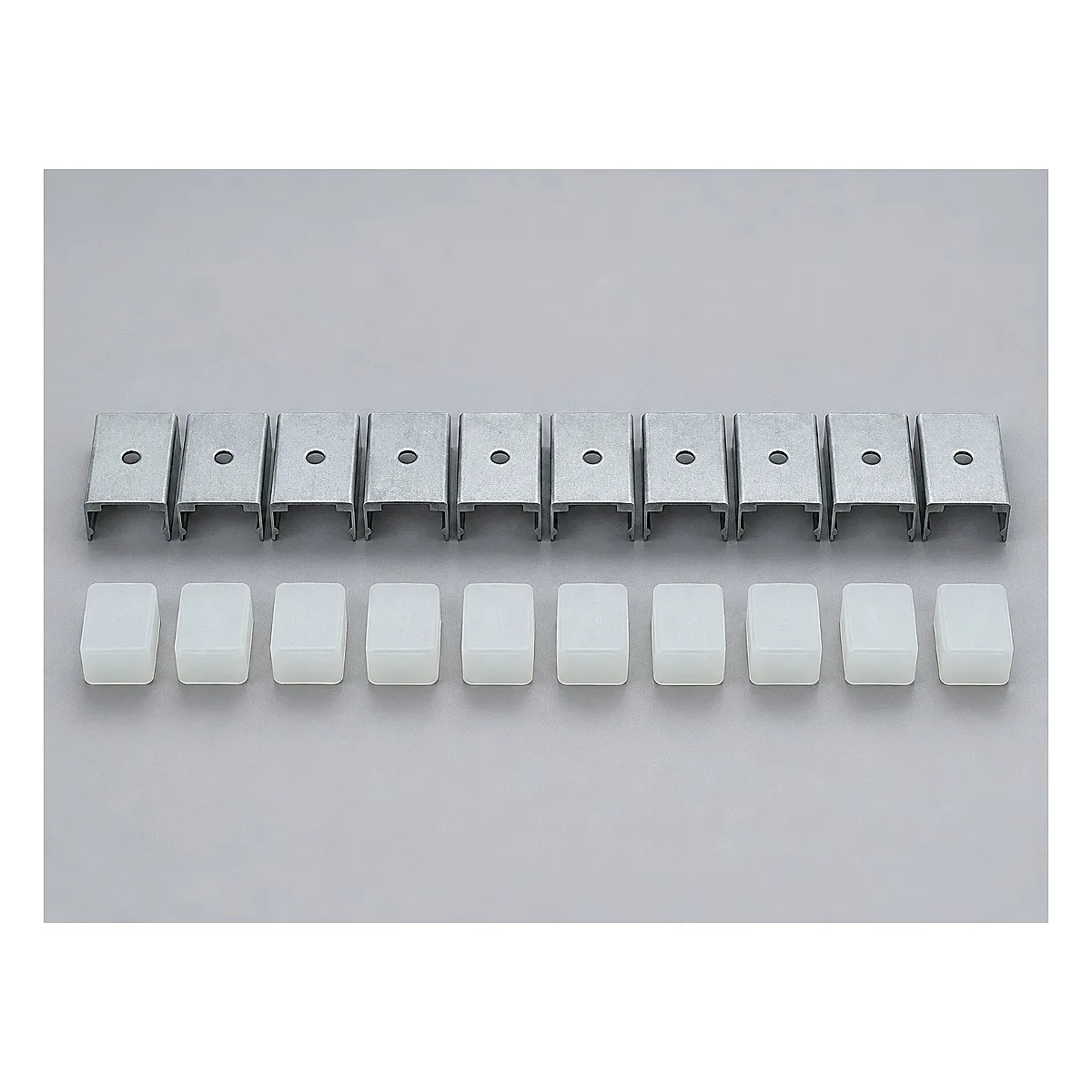 Kit Acessórios P/Perfil Flexível 20×10 | 10 Presilhas + 10 Tampas Kit Acessórios P/Perfil Flexível 20×10 | 10 Presilhas + 10 Tampas — Led Maricá