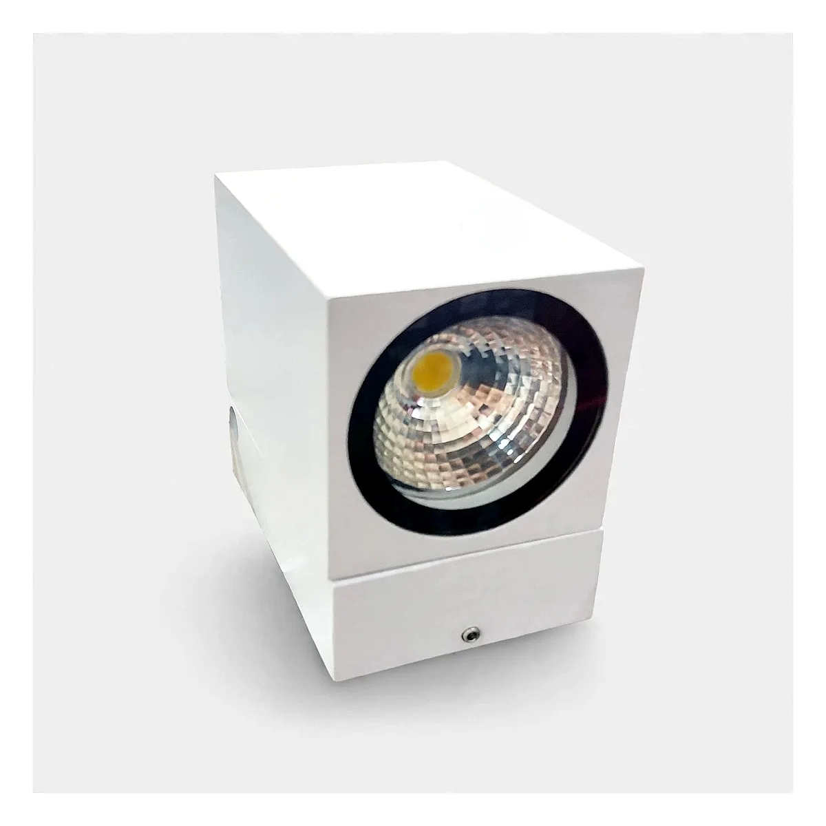 Arandela Led Kubi Nordecor 5W - 3000k Arandela Led Kubi Nordecor 5W - 3000k — Led Maricá