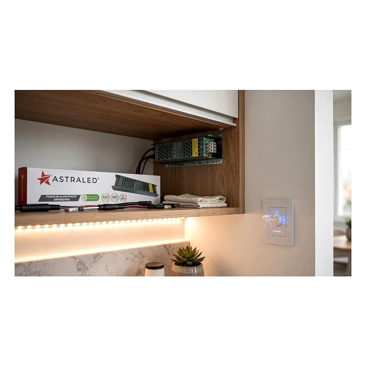 Fonte de Alimentação Dimerizável 100W | 8.3A DC12V 2